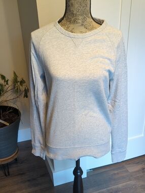 H&M Light Heather Gray Crewneck Sweatshirt